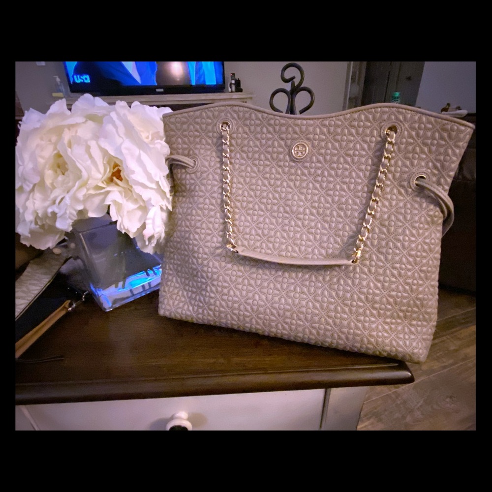 Tory Burch quilted shoulder bag